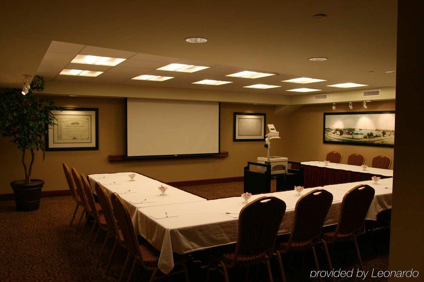 Hampton Inn Dubuque Business foto