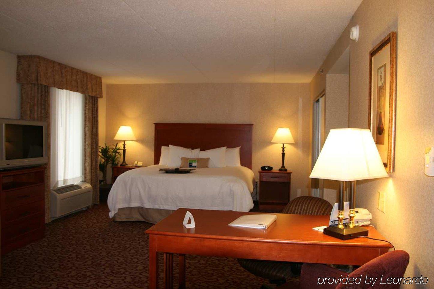 Hampton Inn Dubuque Zimmer foto
